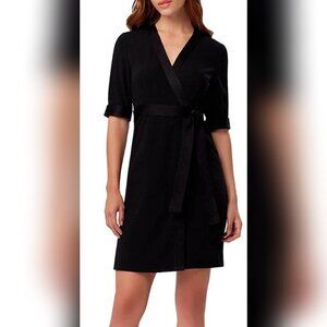 EUC Tahari Crepe Short Sleeve Faux / Mock Wrap Dress - Size 8 - Black